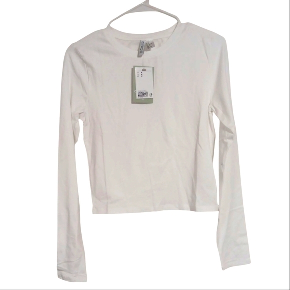 Divided by H&M White Long Sleeve Layering Tee Size Medium New with Tags - Picture 1 of 5